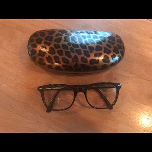 Classic eyeglass Frames